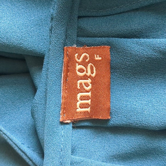 Turquoise Draped Cut Out Sleeveless Top - Picture 9 of 9